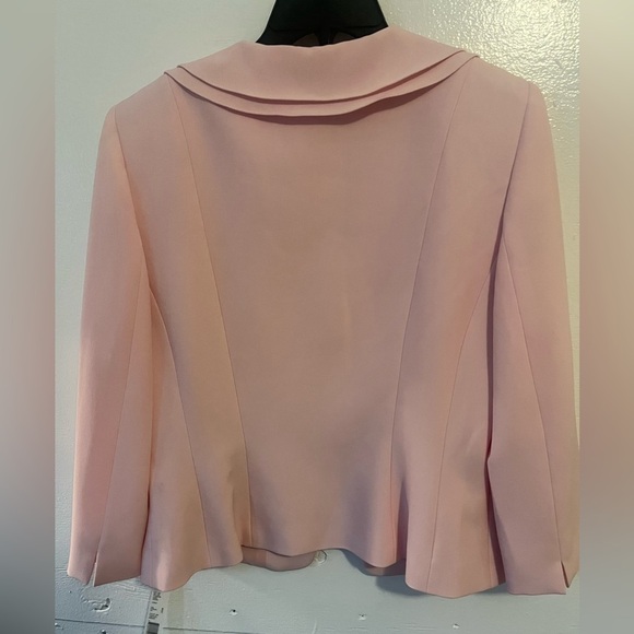 NWT soft pink blazer - Picture 3 of 7